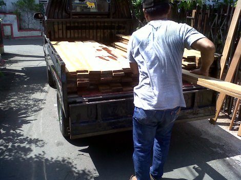 Interior Eksterior Kayu untuk Rumah di Jakarta Bogor Depok Tangerang Bekasi Banten Karawang